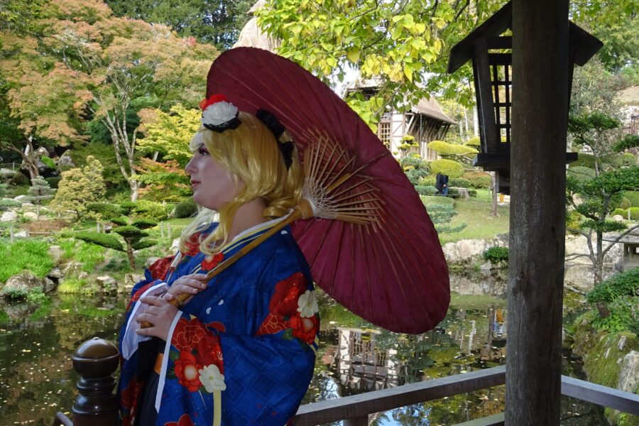 gallery-item