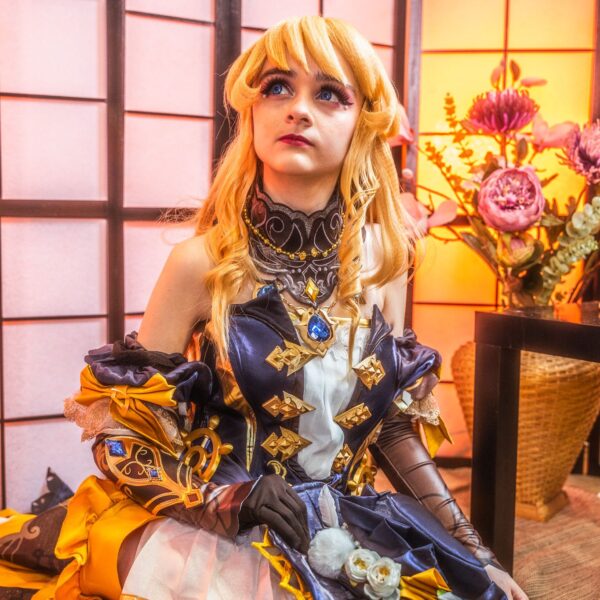 gallery-item