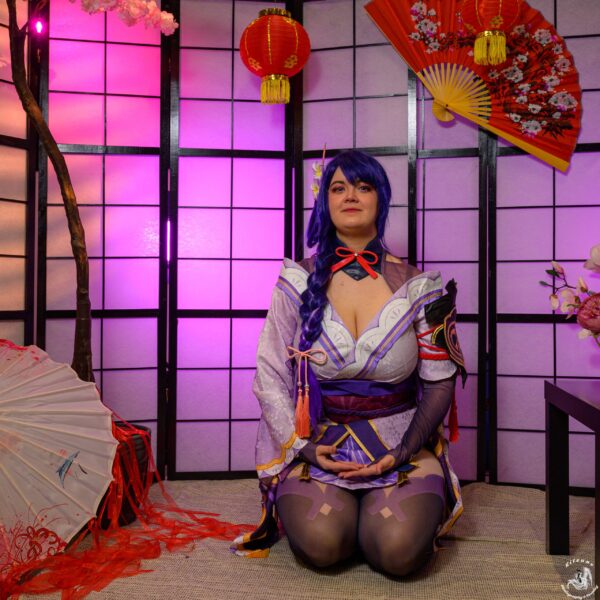 gallery-item