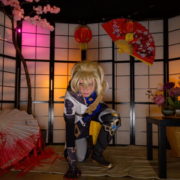 gallery-item