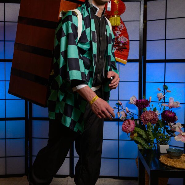 gallery-item