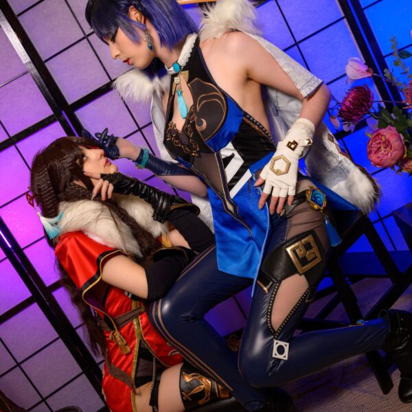 gallery-item